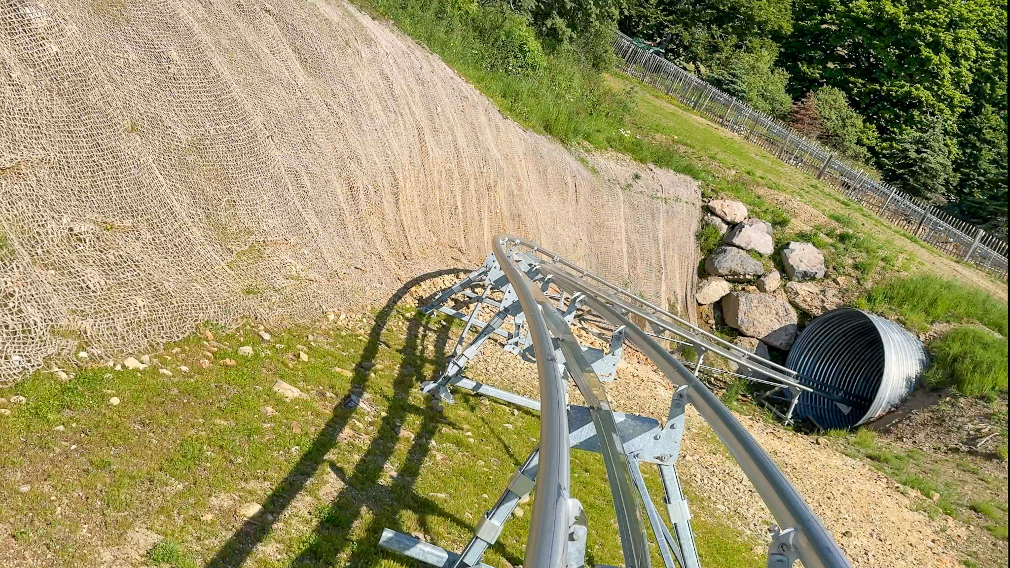 Super Coaster Super Besse - le tunnel d'arrivée