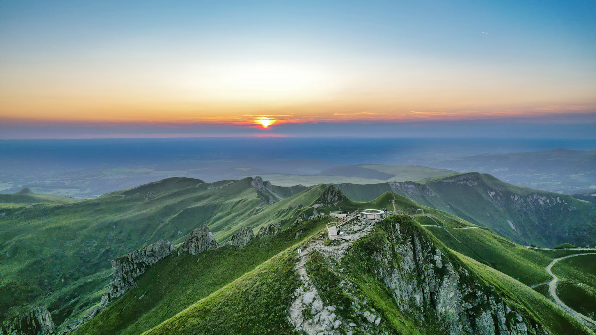 Coucher de Soleil sur les Monts Dore