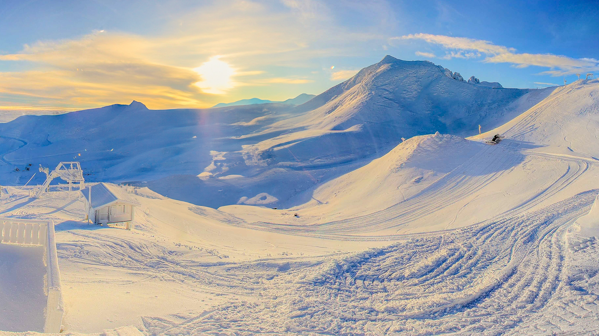 Puy de Sancy, lever de soleil au sommet