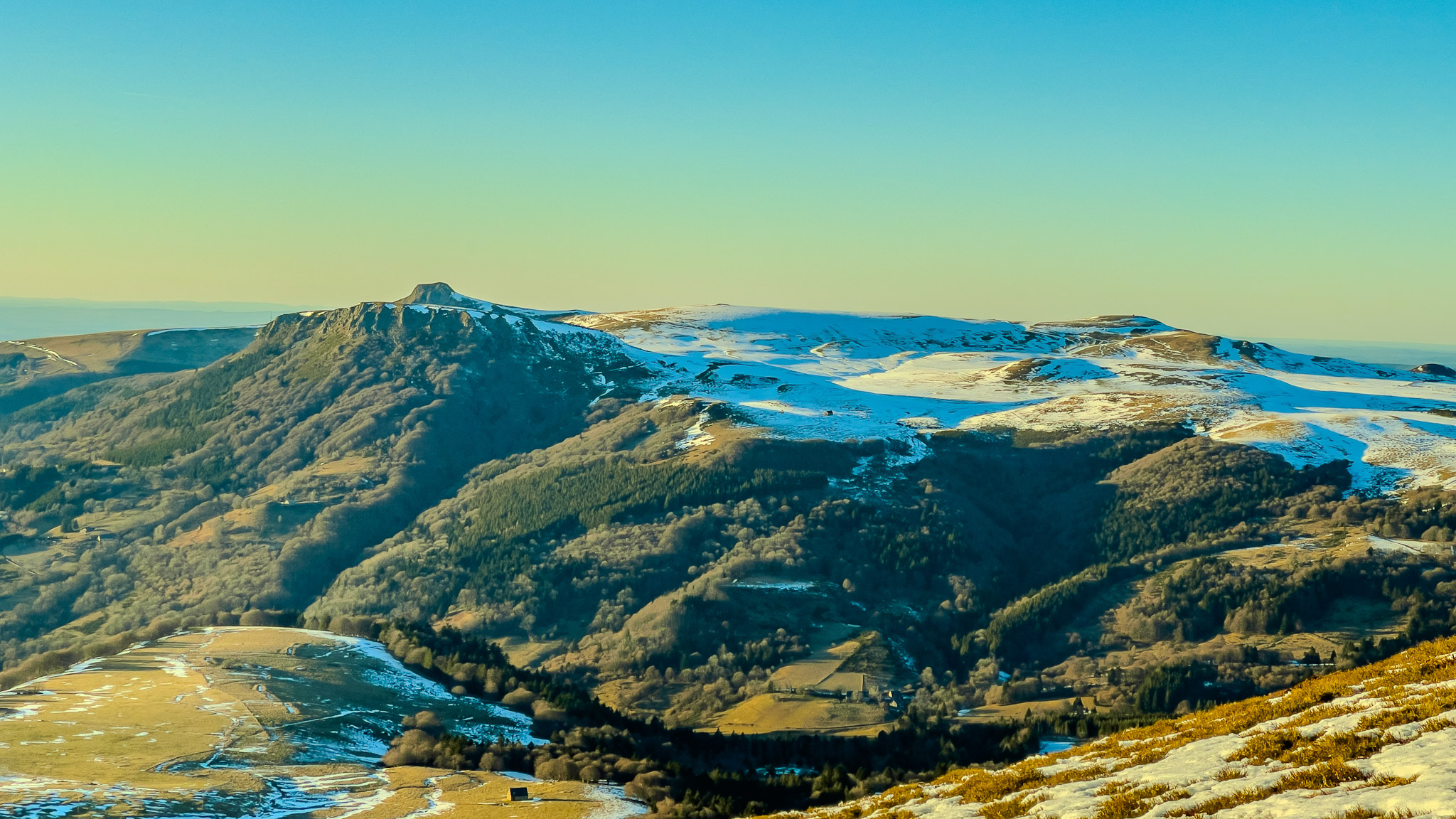 Le Massif de la Banne d'Ordanche