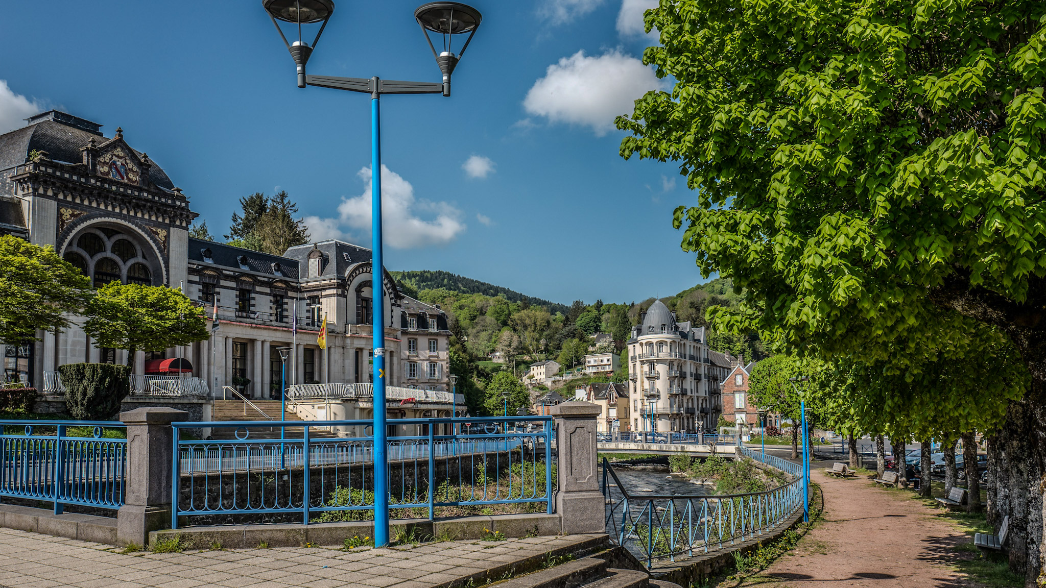 Casino de la Bourboule et la Dordogne